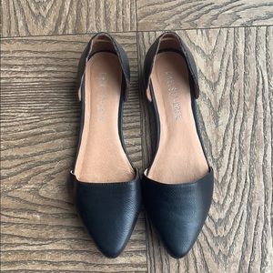 NEW Chelsea Crew Karen Black Vegan scalloped flat